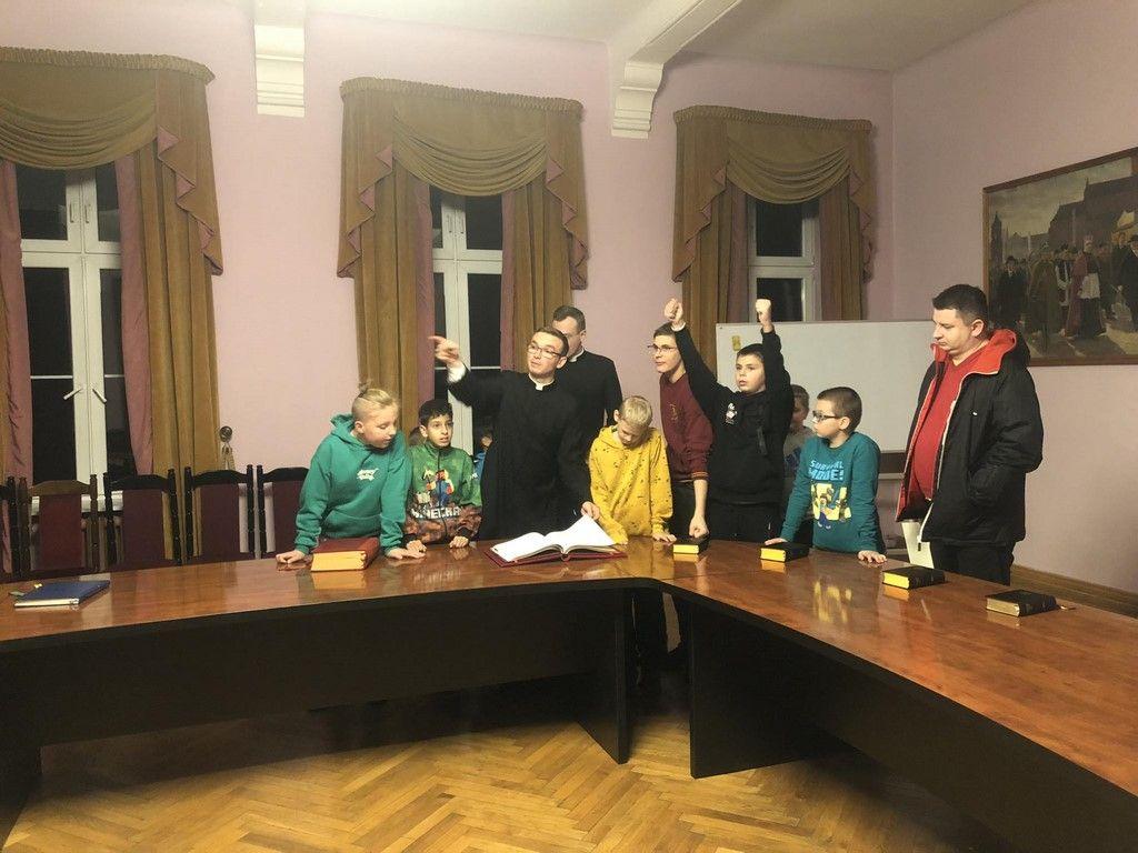 Włocławek: ministranci z katedry zwiedzili WSD