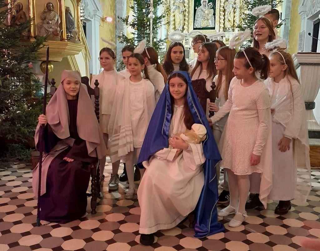 Koncert kolęd i pastorałek oraz jasełka w Czernikowie