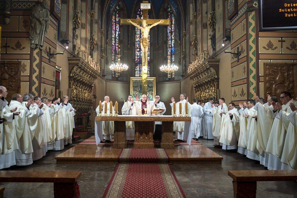 Ks. bp Wiesław Mering przewodniczył obchodom Dnia Świętości Życia