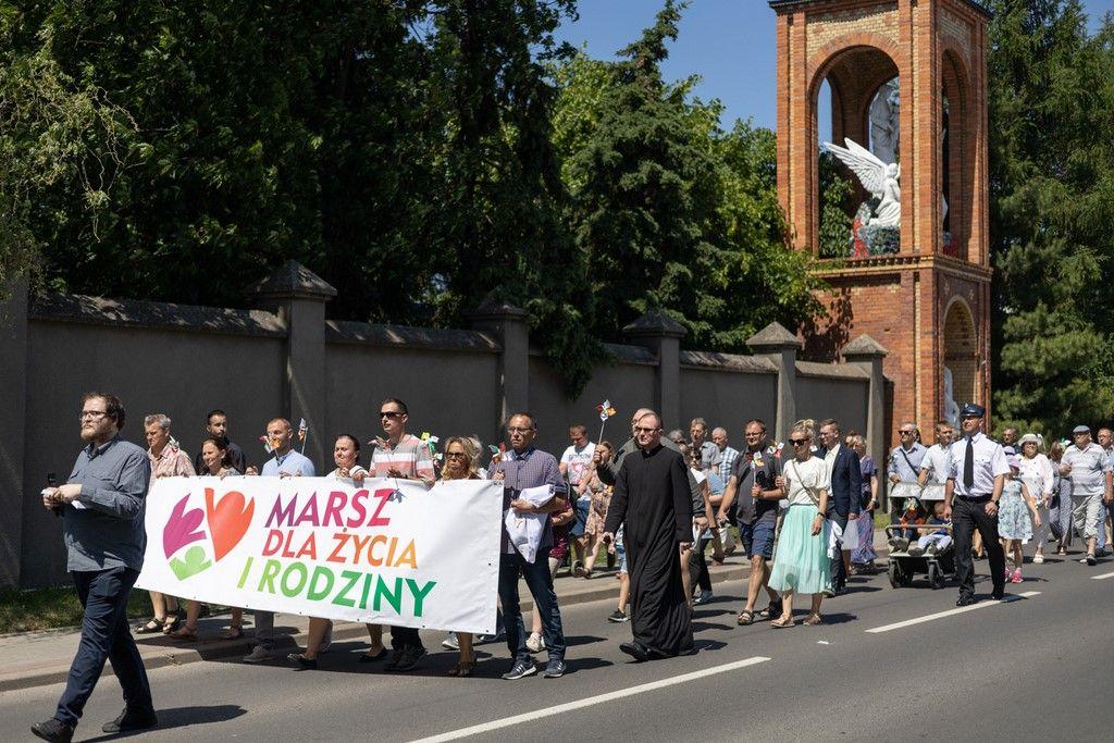 Licheń: II Marsz dla Życia i Rodziny